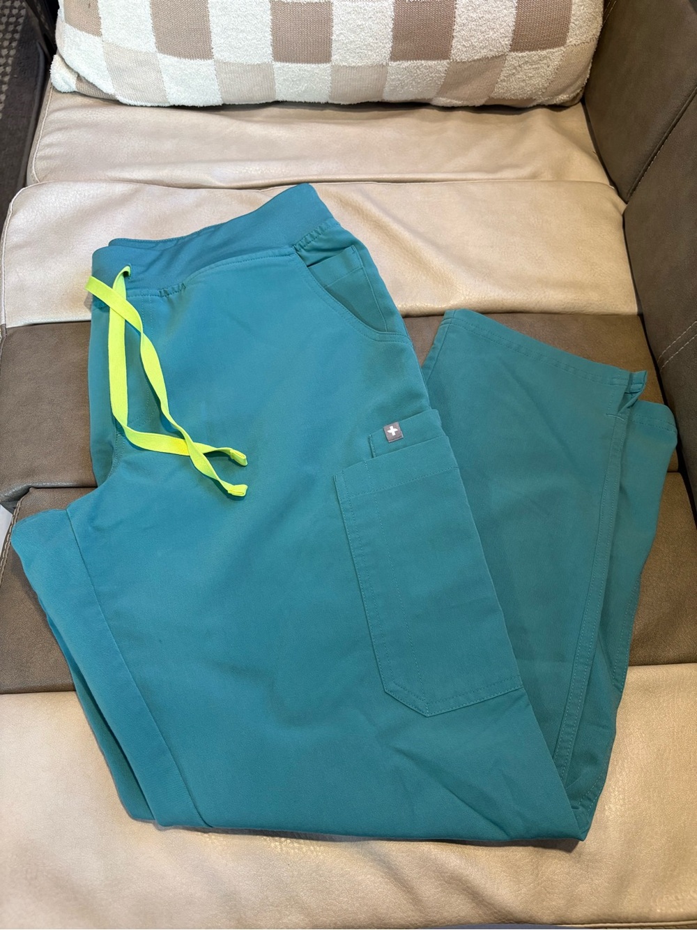 Figs Yola Scrub Pants, Marine, LP